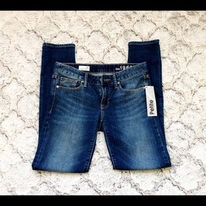NWOT GAP Denim Skinny Jeans